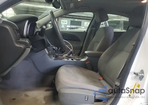 2015 Chevrolet Malibu Ls z USA, uszkodzony, nr VIN 1G11B5SL1FF283851